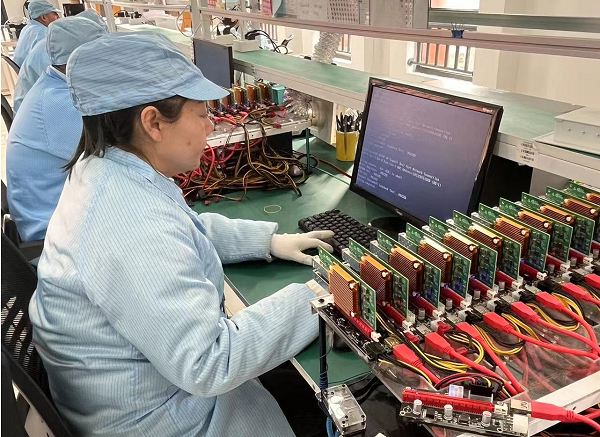 光纖網(wǎng)卡:信息時(shí)代的關(guān)鍵“隱形俠”(圖3) 圖片3.png